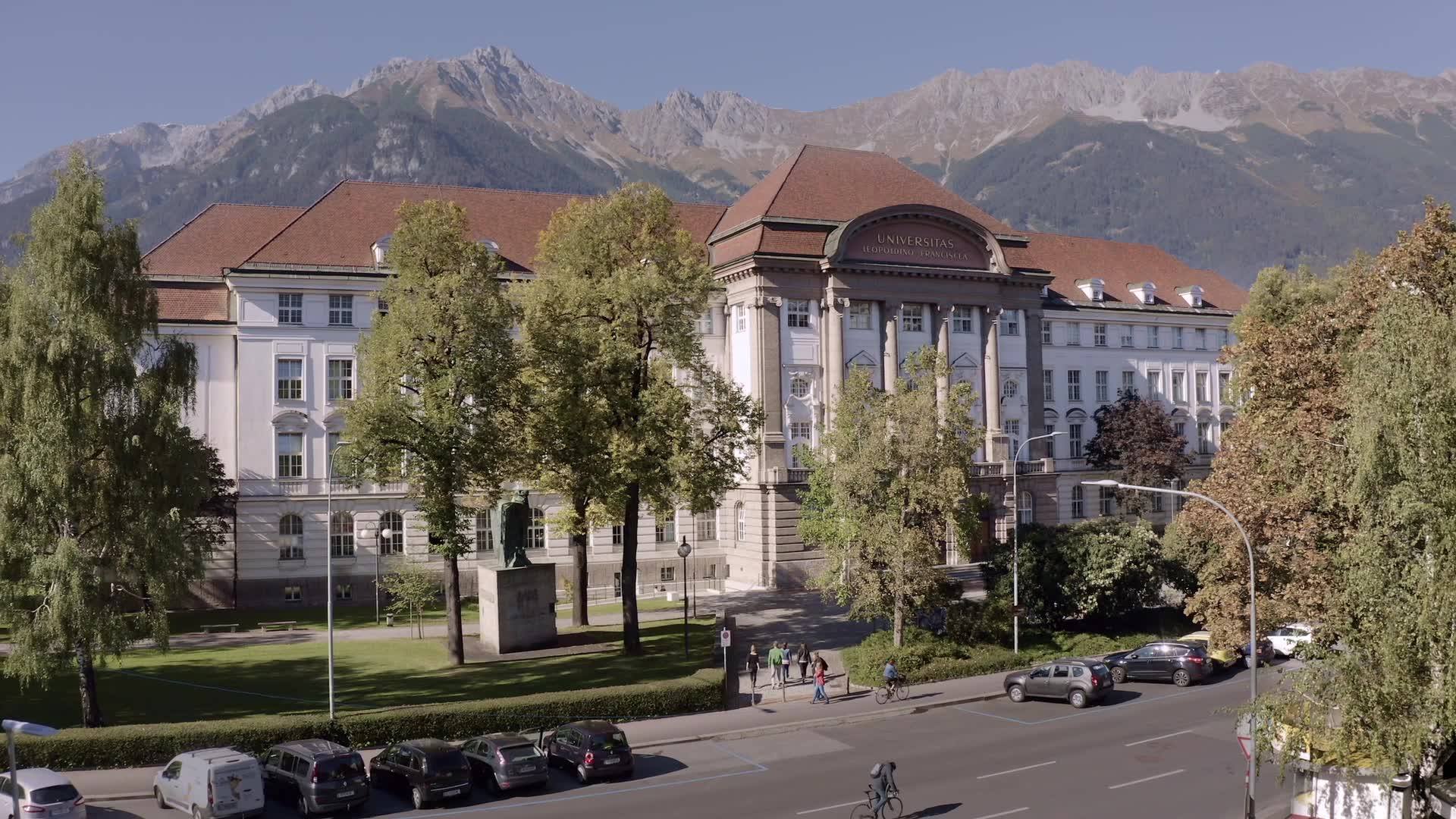 Studium in Innsbruck Alle Infos zur Studentenstadt